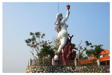 lady statue